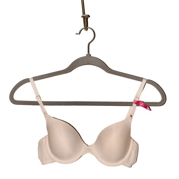 MAIDENFORM NEW $44 One Fab Fit Everyday Demi Underwire Bra White 32B - Picture 1 of 3